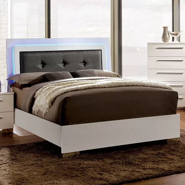 5-Piece Bedroom Set: Bed/Dresser & Mirror/Nightstand/Chest