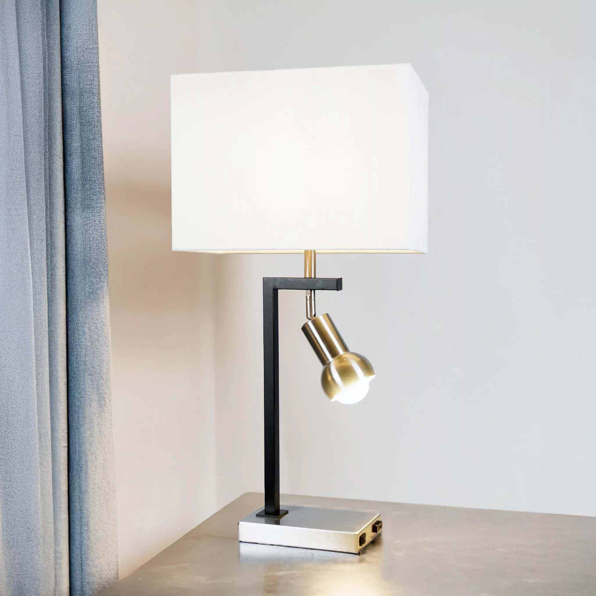 6291T Table Lamp