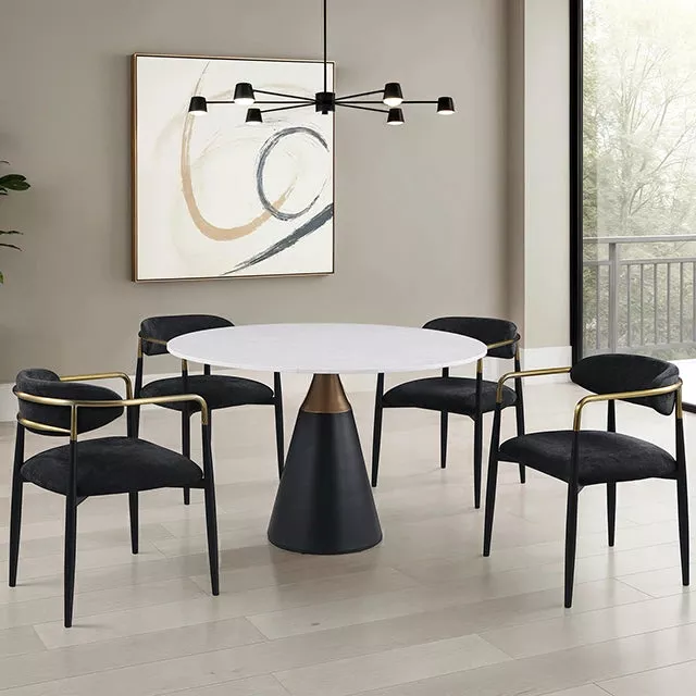 Hobro 5 Pc. Dining Table Set