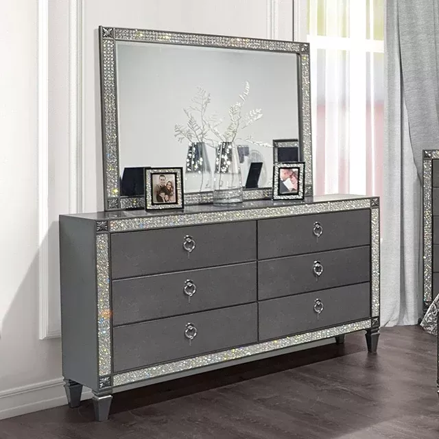 Lyanne Dresser