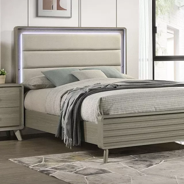 Rainier Queen Bedroom Set