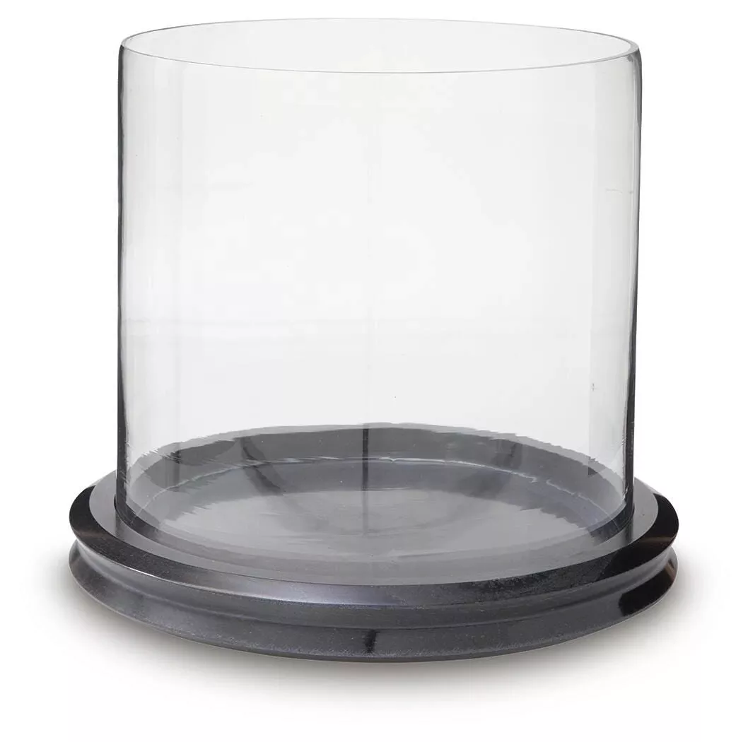 Saskia Candle Holder