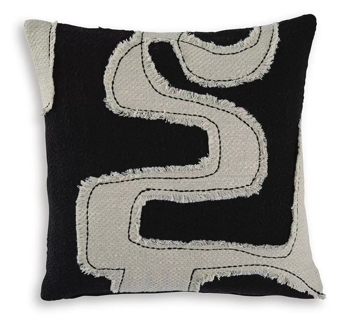 Veerbank Pillow (Set of 4)